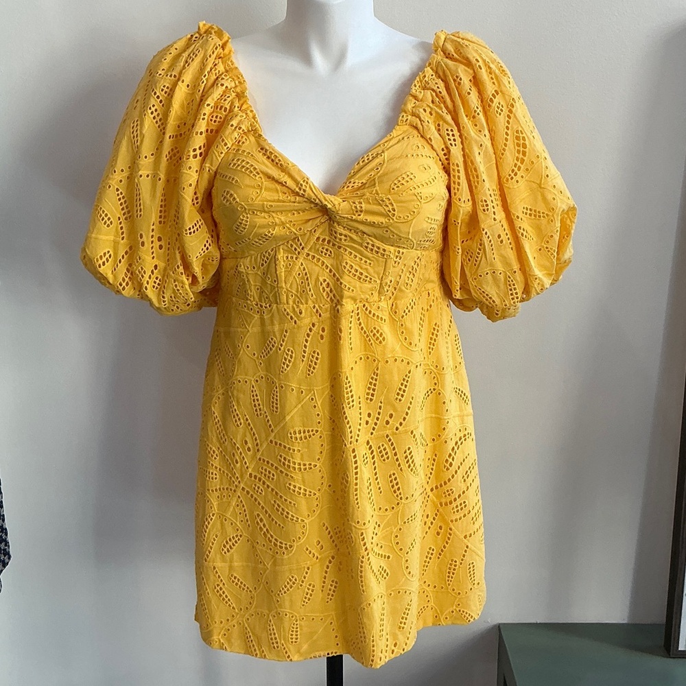 FARM Rio Yellow Eyelet Mini Dress - Large (1363)